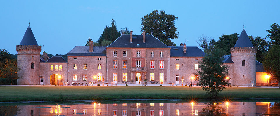 Domaine Château du Faucon ★★★★ - Un domaine où charme & nature cohabitent en harmonie. - Donchery, France