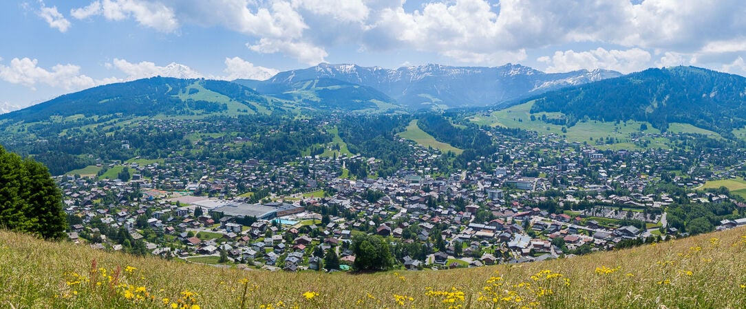 Novotel Megève Mont-Blanc - À vous les inoubliables vacances familiales au cœur de Megève, l'idéal pour profiter en famille. - Megève, France