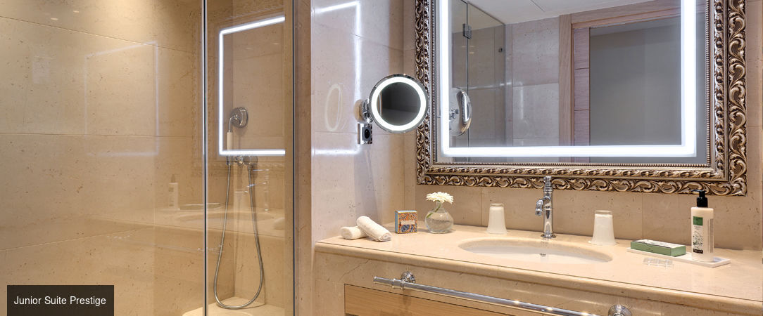 Le Domaine du Mas de Pierre ★★★★★ - Dernière minute - Le luxe à la française au cœur d’un jardin méditerranéen. - Saint-Paul-de-Vence, France