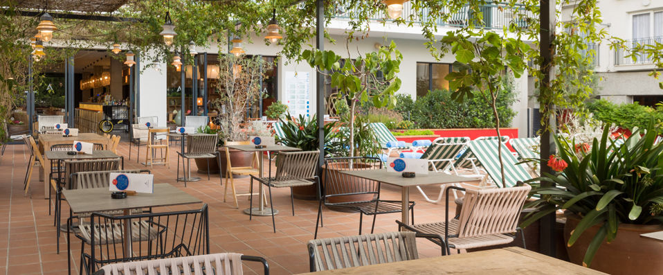 Aqua Hotel Silhouette & Spa ★★★★ - Adults Only - Une pause chic, iodée & aquatique sur les côtes catalanes. - Province de Barcelone, Espagne