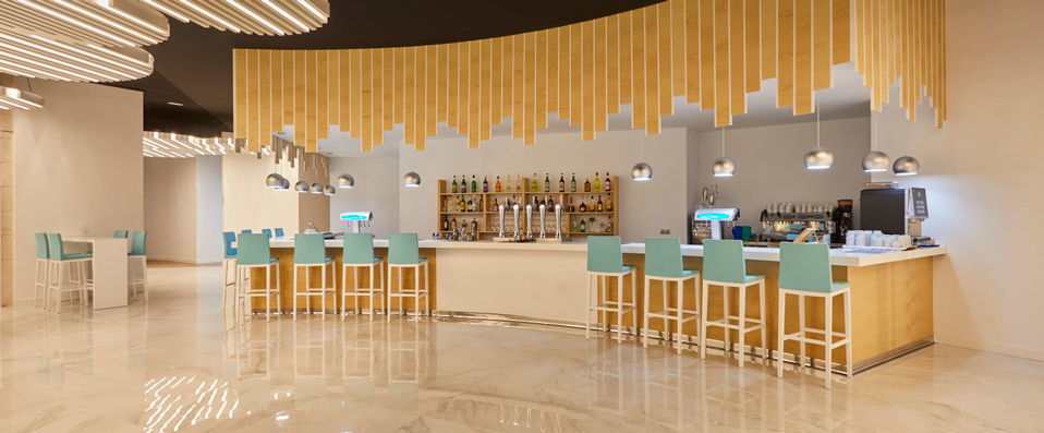 Marconfort Costa Del Sol ★★★★ - Profitez de vacances andalouses en bord de mer à Torremolinos. - Costa del Sol, Espagne