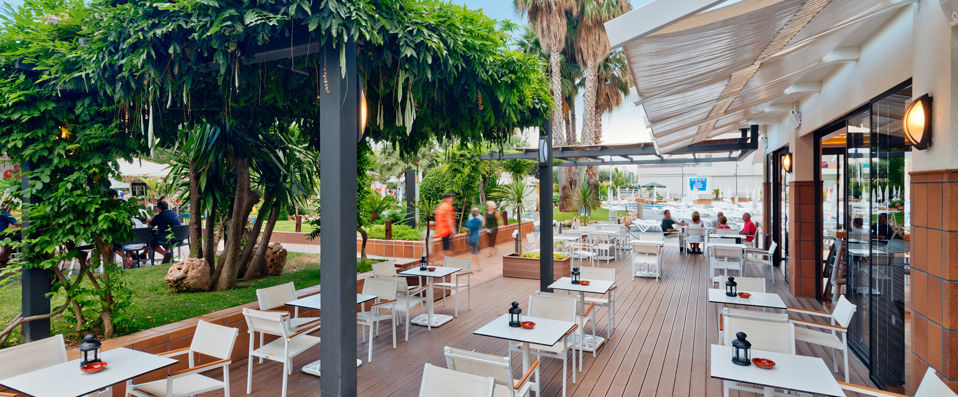 Aqua Hotel Aquamarina & Spa ★★★★ - Multipliez les moments de détente à quelques pas de Barcelone. - Catalogne, Espagne
