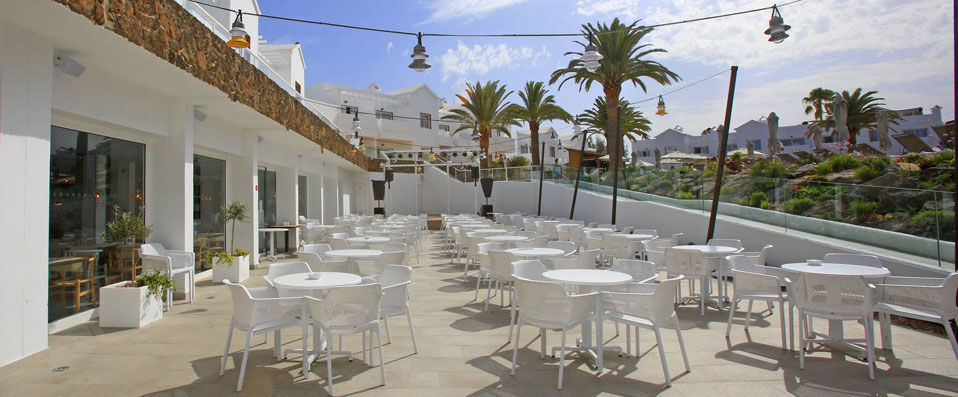 Labranda Corralejo Village ★★★★ - Memorable vacation surrounded by palms and Spanish sun. - Fuerteventura, Spain