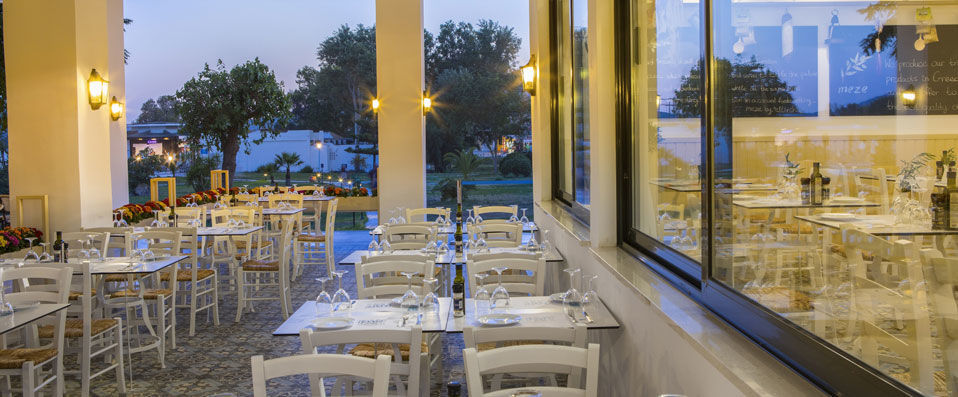 Zante Beach Resort ★★★★ - Au plus près du diamant de la mer Ionienne : farniente en All Inclusive ! - Île de Zakynthos, Grèce