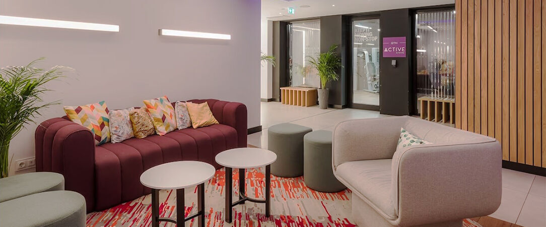 Yotel Porto ★★★★ - Innovation and creativity blend in the heart of Porto. - Porto, Portugal