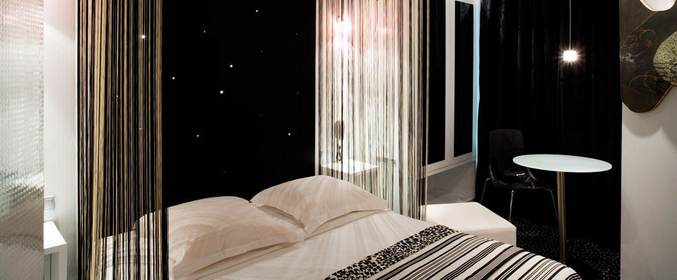 Five Boutique Hotel Paris Quartier Latin - Last minute - A romantic last-minute escape to the City of Love. - Paris, France