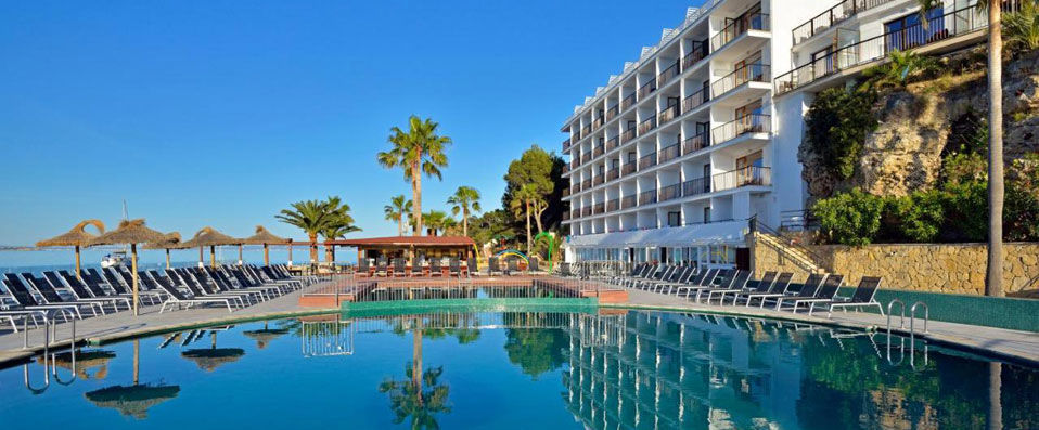 Alua Hawaii Mallorca & Suites ★★★★ - Soak up the Majorcan sun overlooking the Mediterranean Sea. - Mallorca, Spain