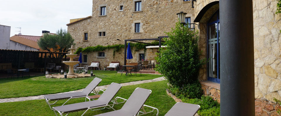 Hotel Gastronómico Sant Joan - Rest and relaxation in the Costa Brava. - Costa Brava, Spain