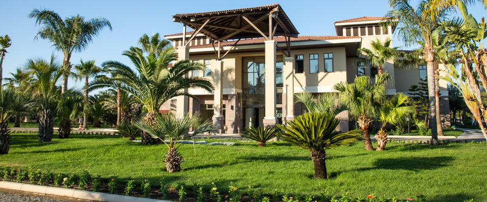 TUI BlU Palm Garden ★★★★ - Activities to your heart’s content on the Turkish Riviera. - Antalya, Turkey