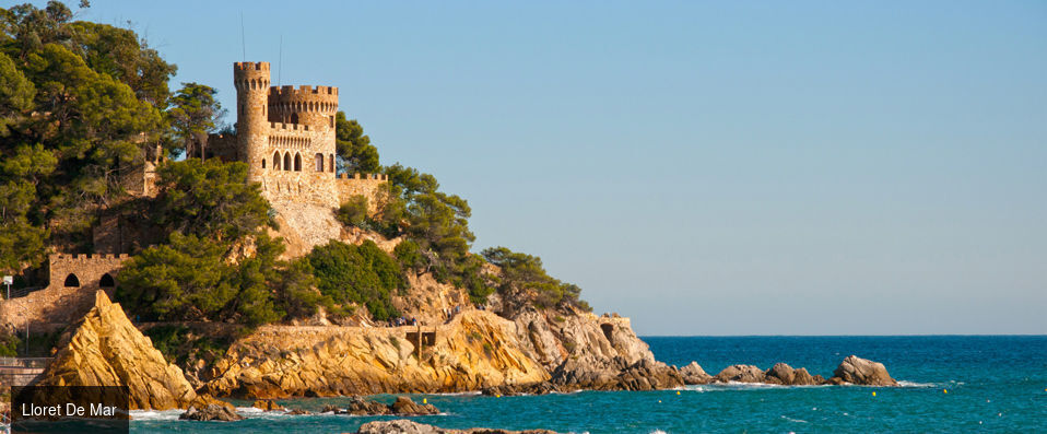 Aqua Hotel Bertran Park ★★★★ - Watch the coastline dance into the horizon in this enchanting Spanish pied-a-terre. - Costa Brava, Spain