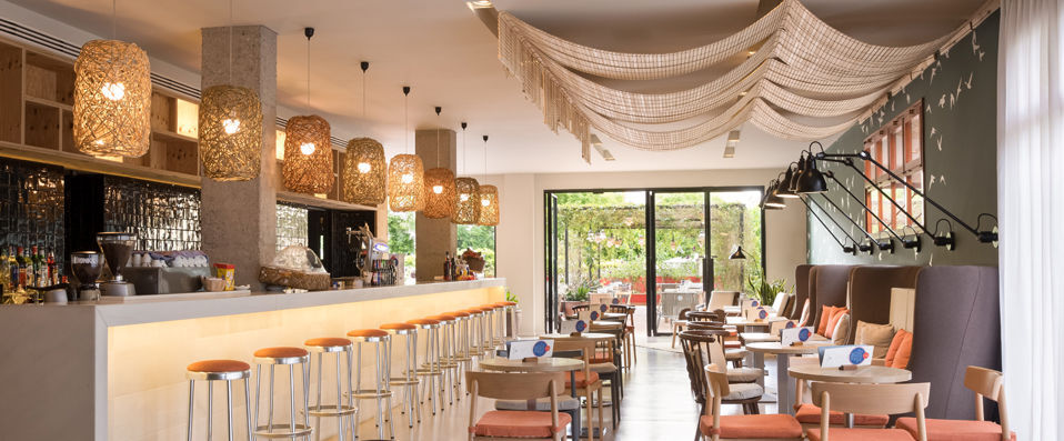 Aqua Hotel Bertran Park ★★★★ - Harmonie entre culture & sublimes panoramas à Lloret de Mar. - Costa Brava, Espagne