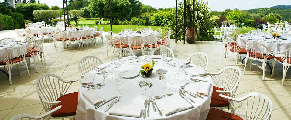 The Fregate Provence ★★★★ - Last Minute - Experience an enriching, invigorating calm in true Provencal style. - Bandol, France