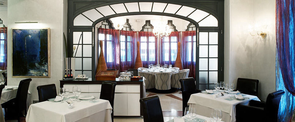Hotel Sant Roc ★★★★ - Découverte du folklore de la Catalogne, aux portes des Pyrénées - Lérida, Espagne