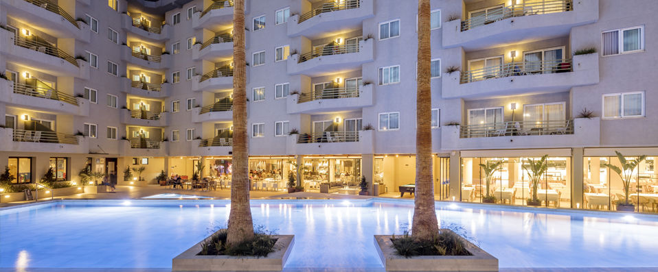 Aqua Hotel Montagut Suites ★★★★ SUP - Relaxing yet adventure-packed stay in Santa Susana. - Barcelona Province, Spain
