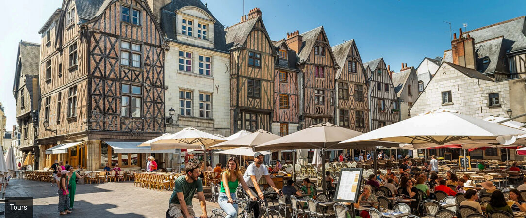 Novotel Tours Centre Gare ★★★★ - Un hôtel VeryChic pour visiter les trésors de Tours & du Val de Loire. - Tours, France