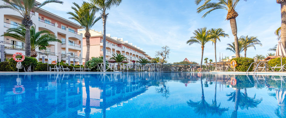 Viva Blue & Spa ★★★★ - Family fun under the Mallorcan sun. - Mallorca, Spain