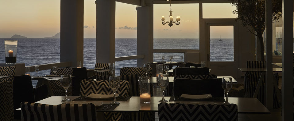 Notos Therme & Spa - Divine idylle dans une luxueuse adresse de Santorin. - Santorini, Greece