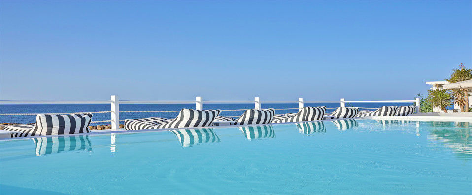 Notos Therme & Spa - Divine idylle dans une luxueuse adresse de Santorin. - Santorin, Grèce