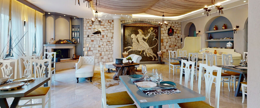 Acrotel Athena Residence ★★★★★ - An intimate and luxurious family escape to Halkidiki. - Halkidiki, Greece