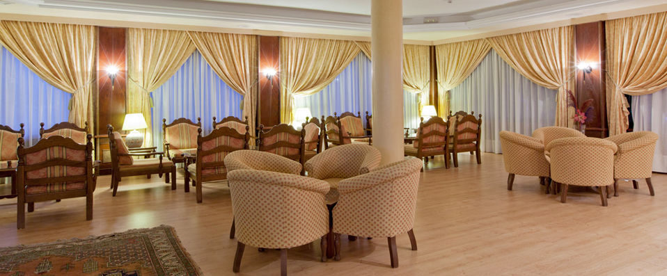 Lago Garden Hotel & Spa ★★★★★ - In the shade of the palms, enjoy a taste of the Mediterranean life. - Mallorca, Spain