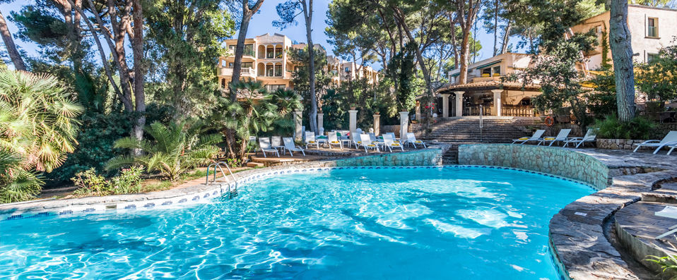 Lago Garden Hotel & Spa ★★★★★ - In the shade of the palms, enjoy a taste of the Mediterranean life. - Mallorca, Spain