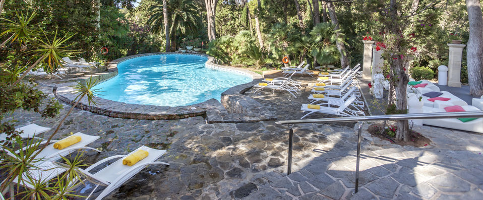 Lago Garden Hotel & Spa ★★★★★ - In the shade of the palms, enjoy a taste of the Mediterranean life. - Mallorca, Spain