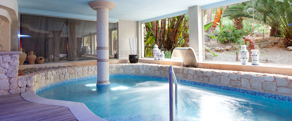 Lago Garden Hotel & Spa ★★★★★ - In the shade of the palms, enjoy a taste of the Mediterranean life. - Mallorca, Spain