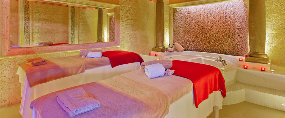 Lago Garden Hotel & Spa ★★★★★ - In the shade of the palms, enjoy a taste of the Mediterranean life. - Mallorca, Spain