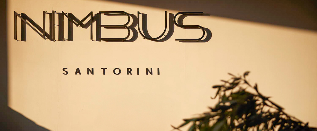 Nimbus Santorini ★★★★ - Adults Only - Séjour méditerranéen authentique sur les hauteurs paisibles d’Oia, à Santorin. - Santorin, Grèce