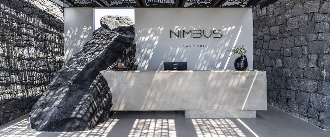 Nimbus Santorini ★★★★ - Adults Only - Séjour méditerranéen authentique sur les hauteurs paisibles d’Oia, à Santorin. - Santorin, Grèce