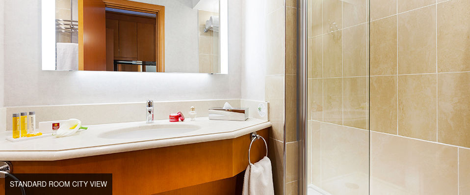 Neho Suites Cannes Croisette ★★★★ - Live the celeb lifestyle in glamorous Cannes. - Cannes, France