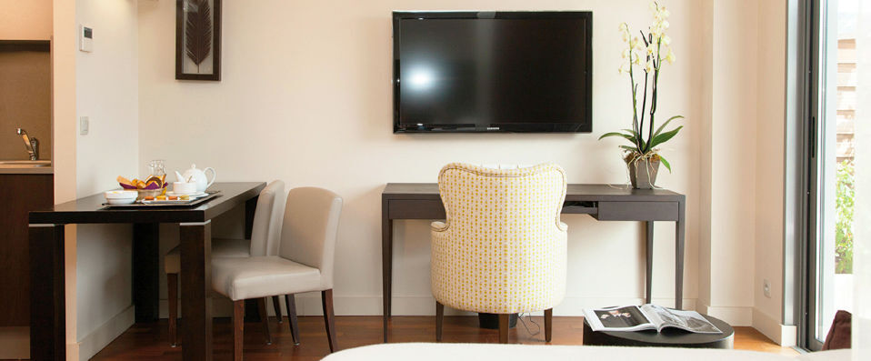 Nehô Suites Cannes Croisette ★★★★ - Dernière minute - Escapade de rêve à quelques pas de la Croisette. - Cannes, France