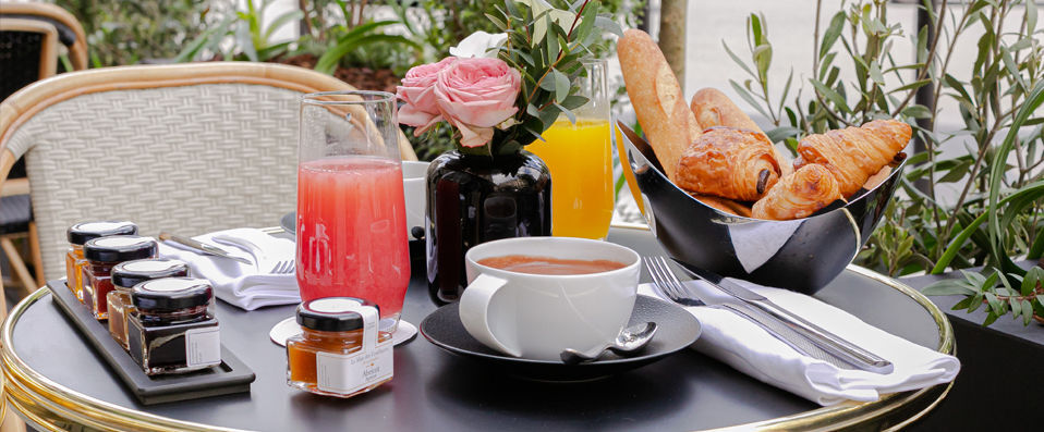Hôtel Lutetia ★★★★★ - Discover the rich history of a Parisian Palace. - Paris, France