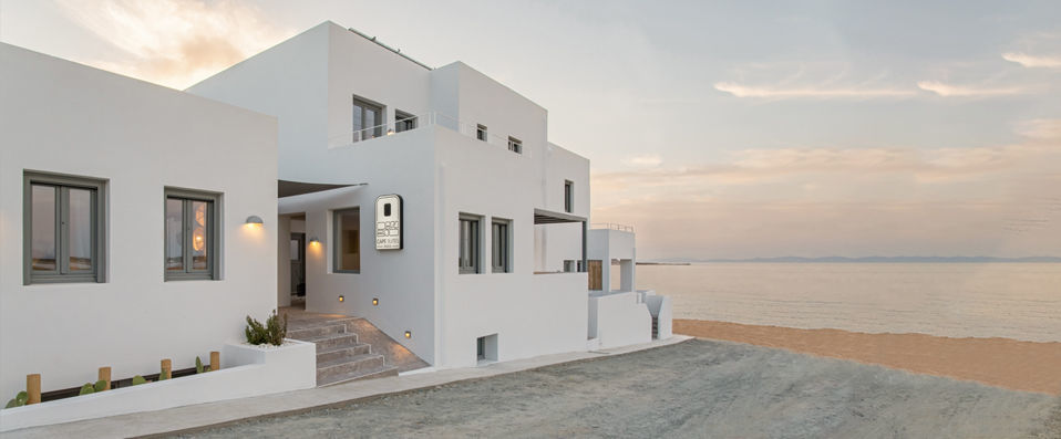 Paros Cape Suites - Une suite d’exception au bord d’une plage de Paros. - Paros, Grèce