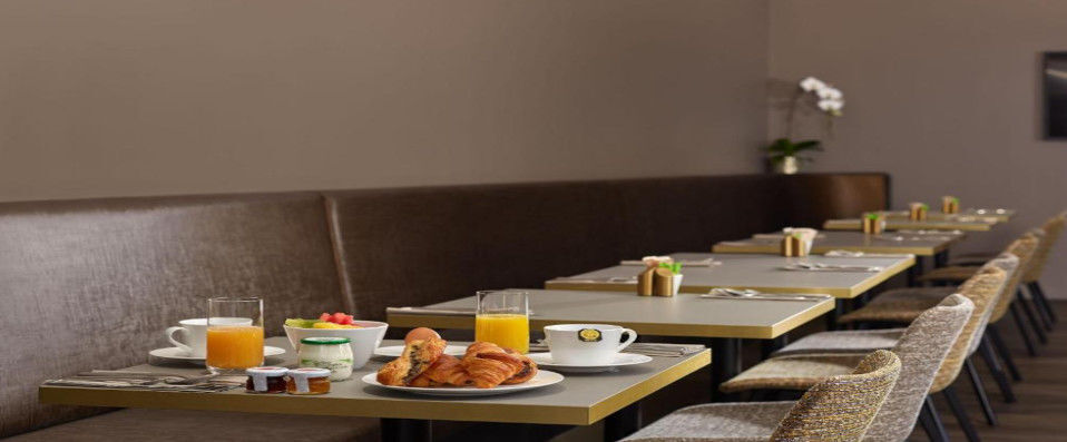 Auteuil Tour Eiffel Paris ★★★★ - A relaxed stay in a beautiful Parisian residence. - Paris, France
