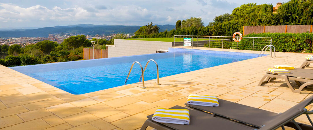 Hotel Mas Ses Vinyes ★★★★ - Adults Only - A 17th century farmhouse on the golden Costa Brava. - Costa Brava, Spain