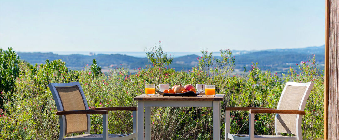 Hotel Mas Ses Vinyes ★★★★ - Adults Only - A 17th century farmhouse on the golden Costa Brava. - Costa Brava, Spain