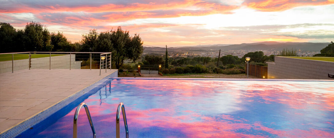 Hotel Mas Ses Vinyes ★★★★ - Adults Only - A 17th century farmhouse on the golden Costa Brava. - Costa Brava, Spain