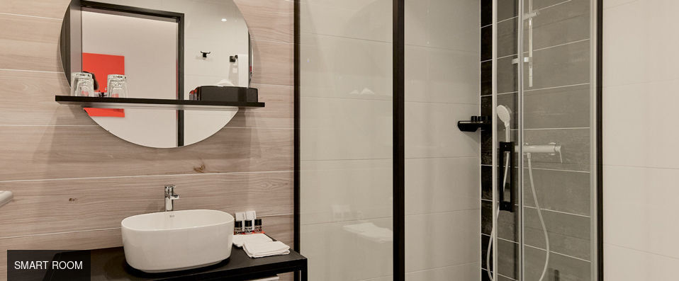 Up Hotel Budapest ★★★★ - A dreamily unique experience in the heart of sweet Budapest. - Budapest, Hungary