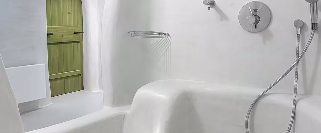 Valsamo Suites Santorini ★★★★ - A romantic luxury escape to Santorini. - Santorini, Greece