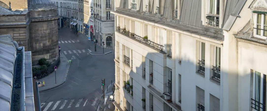 Hôtel Bloum - Enchanting, colourful stay in one of Paris’s trendiest neighbourhoods - Paris, France