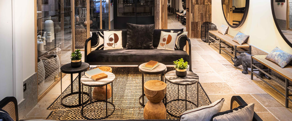 Maisons du Monde Hôtels & Suites ★★★★ - A homely stay in a stylish boudoir by the port of Marseille. - Marseille, France