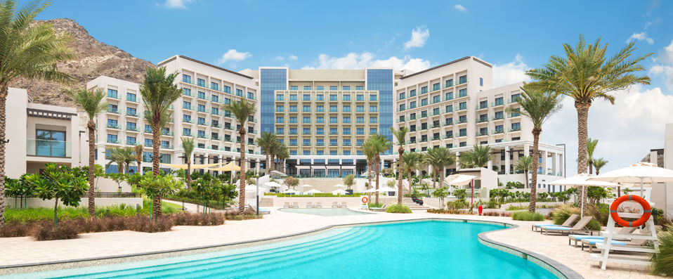 Address Beach Resort Fujairah ★★★★★ - A luxurious escape in the immaculate coastline of Fujairah. - Fujairah, United Arab Emirates