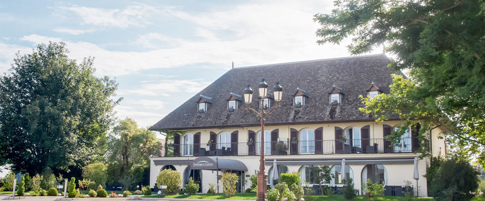 Ermitage de Corton ★★★★ - A cosy family inn with four-star wine pedigree. - Burgundy, France