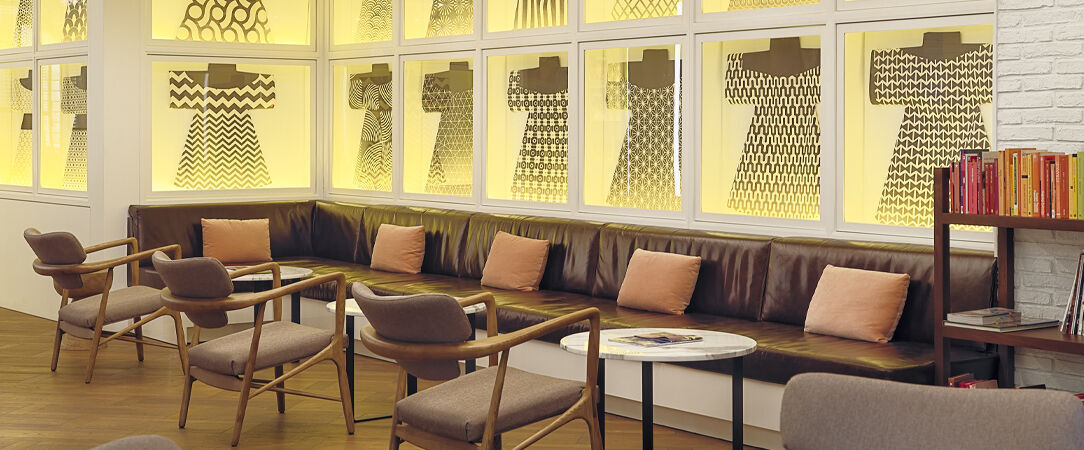 H10 Universitat ★★★★ - A central stay in the cosmopolitan city of Barcelona. - Barcelona, Spain