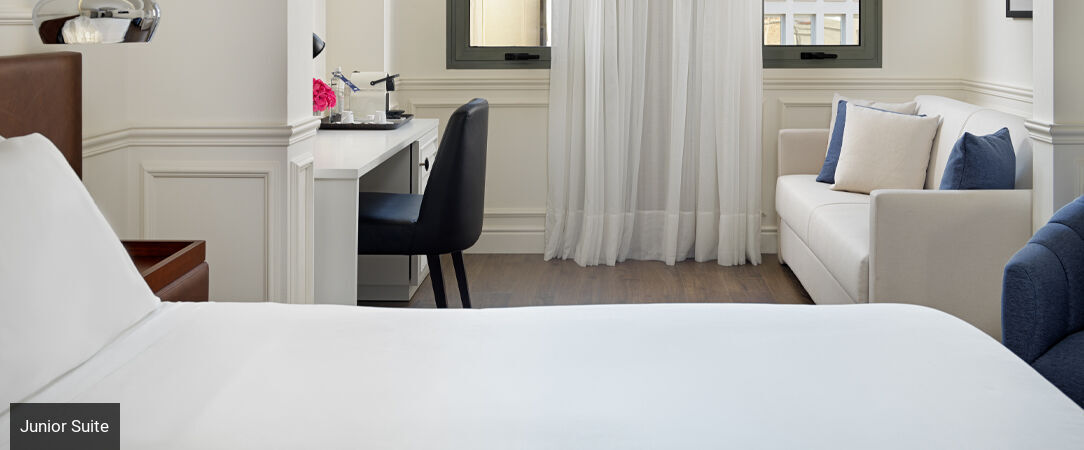 H10 Universitat ★★★★ - A central stay in the cosmopolitan city of Barcelona. - Barcelona, Spain