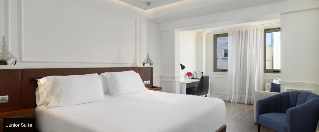 H10 Universitat ★★★★ - A central stay in the cosmopolitan city of Barcelona. - Barcelona, Spain
