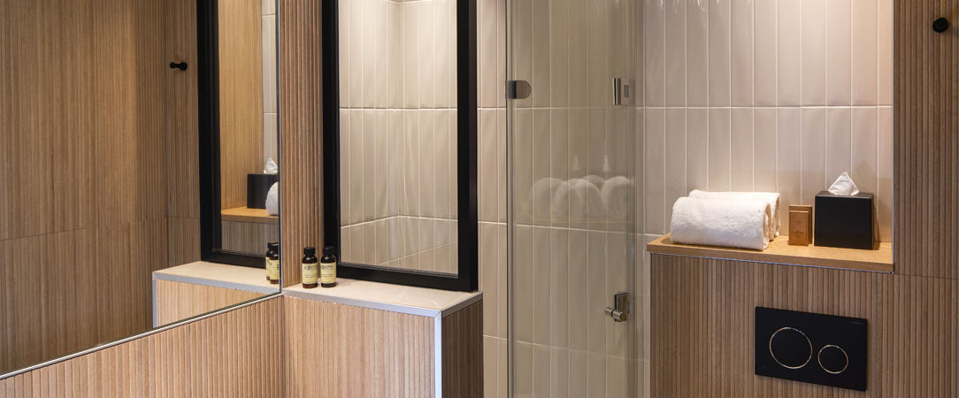Hôtel Beige ★★★★ - Contemporary comforts in classic architecture for a timeless Parisian stay - Paris, France