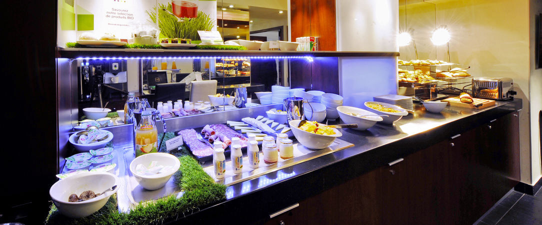 Mercure Paris Tour Eiffel Pont Mirabeau - Last Minute -  - Paris, France