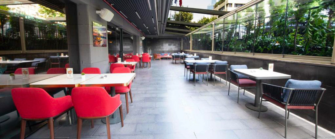 The Craton Hotel ★★★★★ - Overlooking the Bosporus bridge from a family run luxury resort. - Istanbul, Turkey